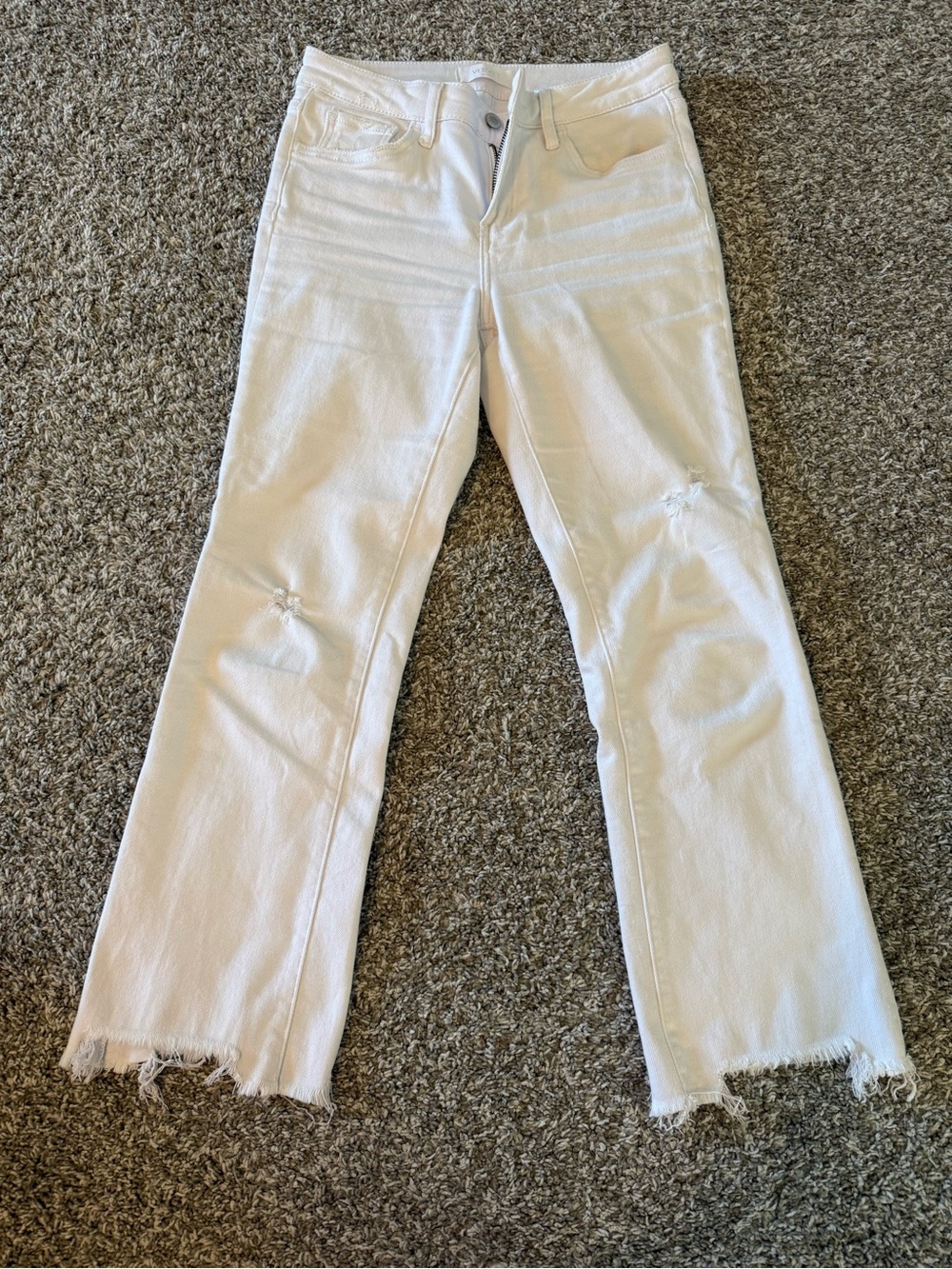 Vervet Women's White Distressed Straight-Leg Jeans